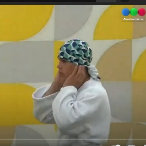 geminiscar2's tweet photo. alfa marcando tendencia en #GH2022 pañuelungi 🥷 turbante, re facha! alfita thiago maxi ...comenzaran a desaparecer los 1000 pañuelos de walter?? #moda primavera verano #GranHermano #ghargentina #GranHermanoArgentina https://t.co/0SMbxaOCGg