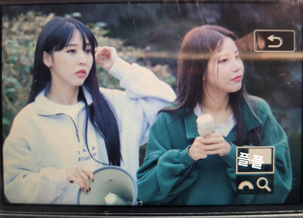 221022 음악중심 미니팬미팅 프리뷰 
#마마무 #솔라 #문별 #휘인 #화사