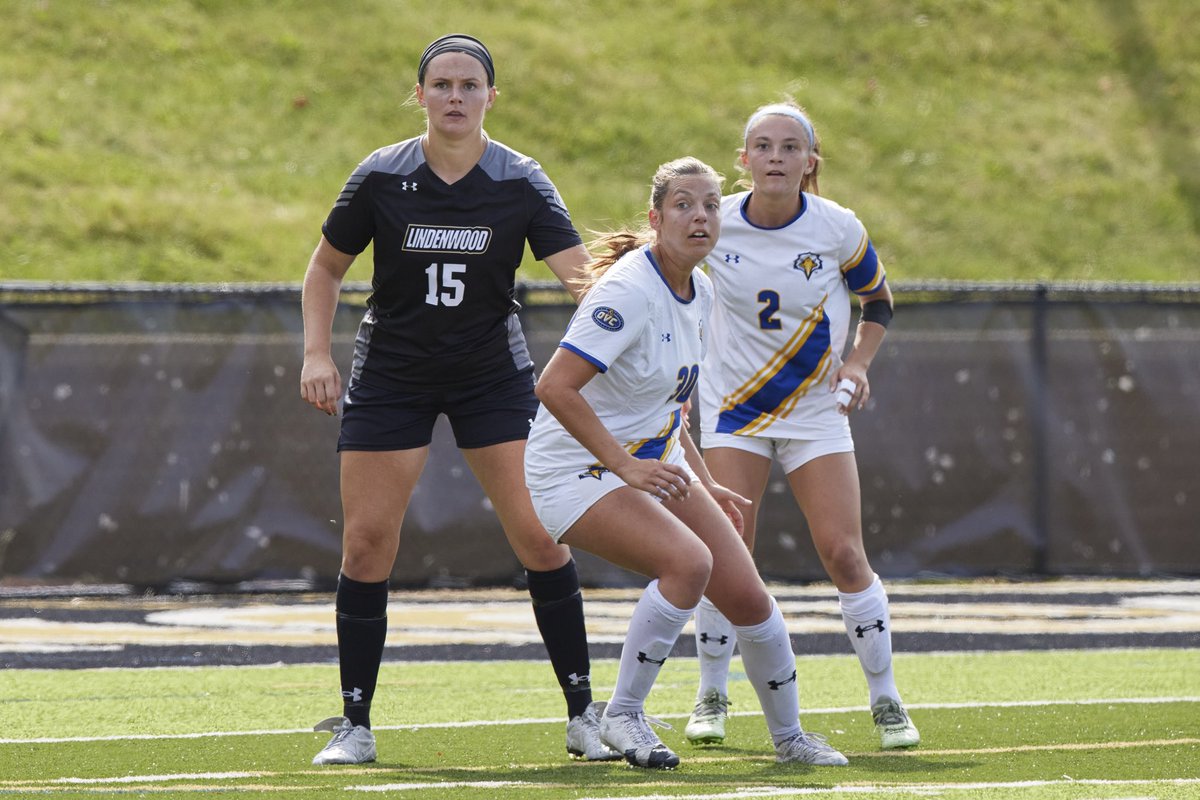 LindenwoodWSOC's tweet image. GRADUATE SENIOR LION SHOUT-OUT! Paige Anderson #15… MBA in Healthcare Administration Specialization. Congrats and thank you Paige! 🦁⚽️🖤💛