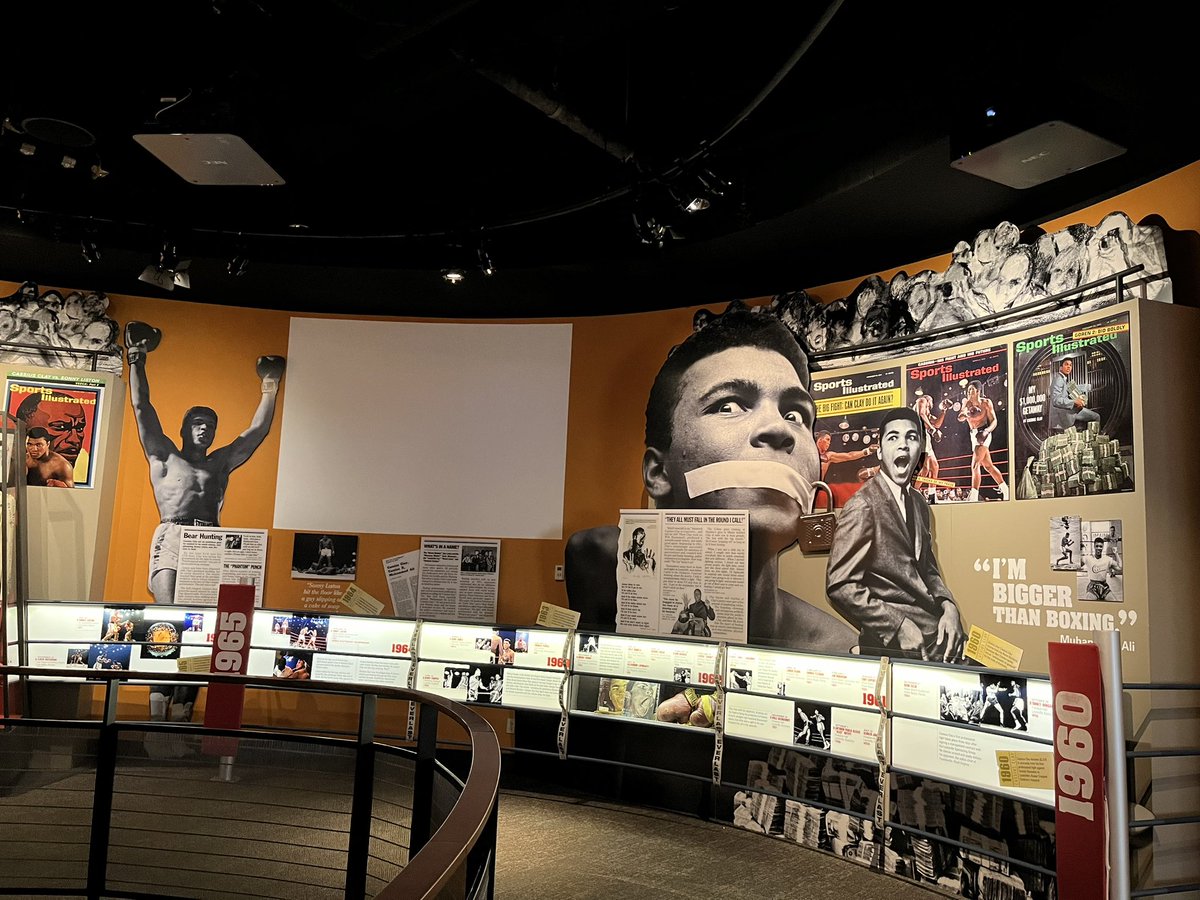 KLPittRN's tweet photo. Another great day in Louisville. So many amazing places to visit. Counting down to Pitt football tomorrow night 🏈🔵🟡 #H2P #WeNotMe #Louisville #MuhammadAliCenter #LouisvilleSlugger https://t.co/Whm3Koa5e5