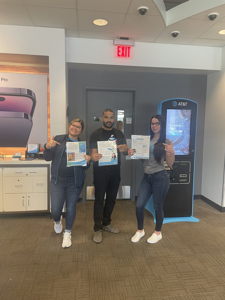 Great time with the <a href="/tampa_north/">North Tampa AT&T</a> team. Excited for our opus enhancements to better server our customers in conexión locations.