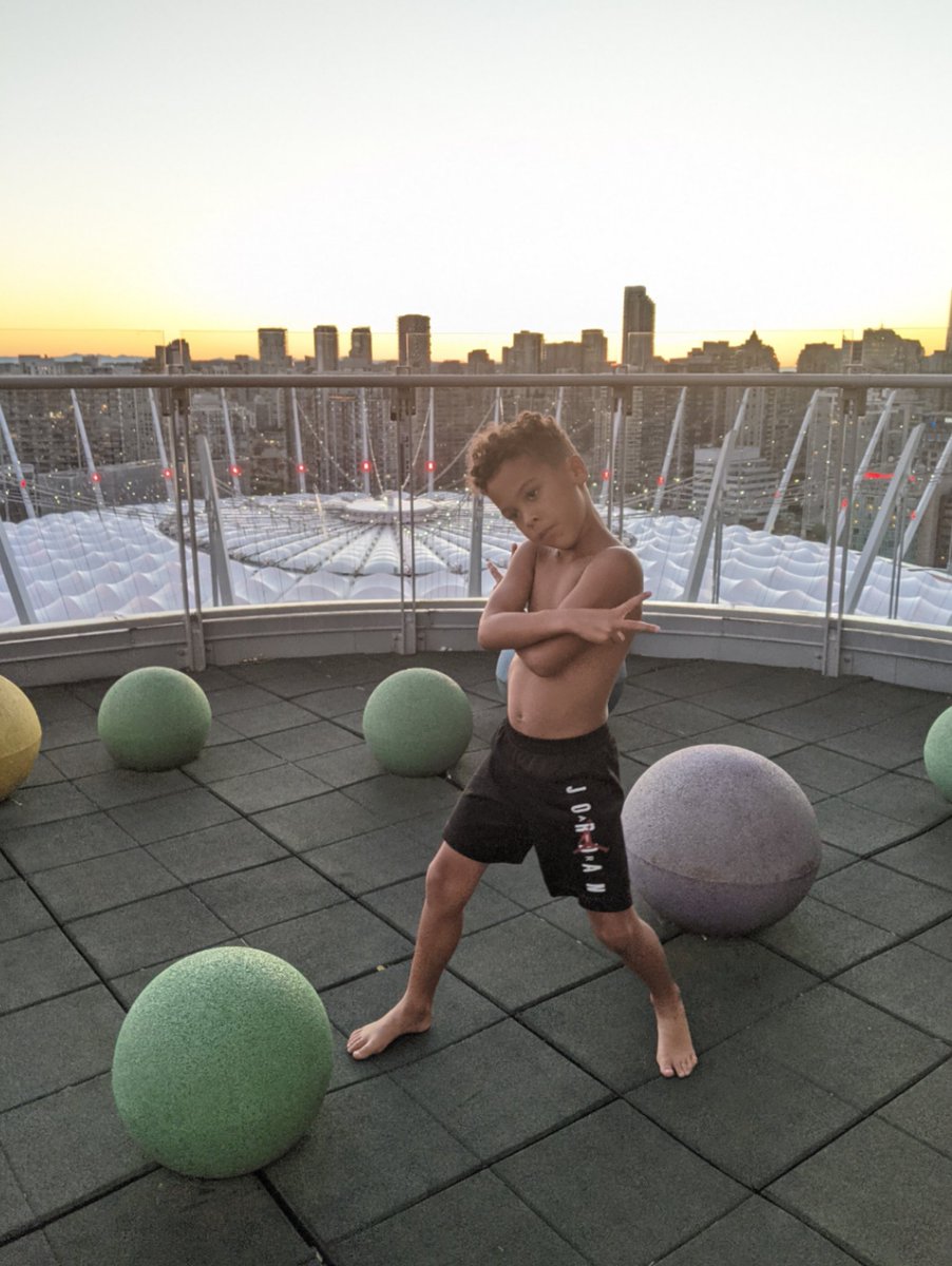 JuliaLipscombe's tweet photo. He's six today. And I couldn't be happier to be his mom. #IndianaGeorge #OctobersVeryOwn https://t.co/LPbKzvbH3X