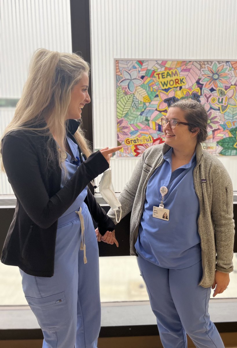 OliviaNoallMD's tweet photo. When @WSUBoonshoftSOM girl grads take over the inpatient service at @CCF_IMCHIEFS >>😍 @JennaCarsonMD #womeninmedicine #clevelandclinic https://t.co/uweqJiewq9