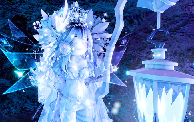 coffvshop's tweet photo. CONGRATS TO THE WINNERS OF MY SPOOKY #ROYALEHIGH FASHION CONTEST 

🥇@fluffyflam12
🥈@shrek_sharts
🥉@louiseSinister_

MORE CONTESTS AND EVENTS SOON <3 https://t.co/zAUAYZOAcj