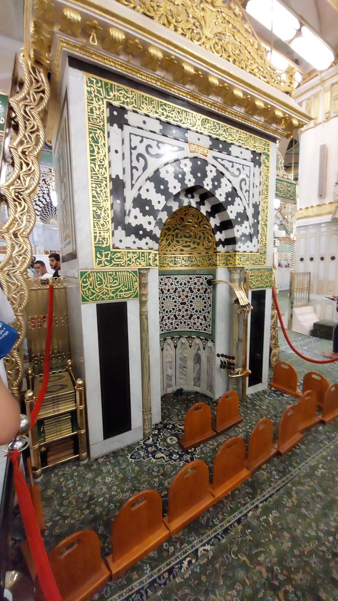 ArSaleem8's tweet photo. During 4 years in #KSA never got opportunity.
About to travel back to India in couple of days. 1 last attempt allahamdulillah with the blessing of Allah SWT  offered prayer in #Rawdha 
#DreamComeTrue
#NoLimitsOfHappiness https://t.co/8B2kkBlwC9