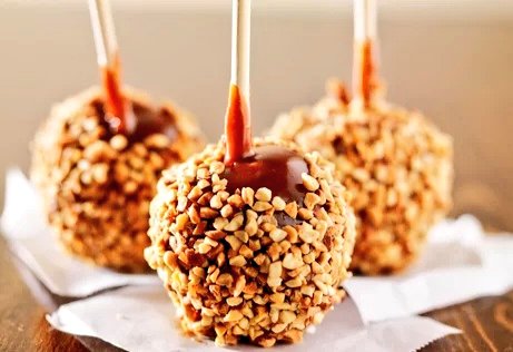 pearlsofphoenix's tweet photo. 🍂🍎🍁Can't wait to get some Apple Cider and Candy Apples soon!🍂 🥰🍏🍁 #autumndelight #harvest https://t.co/Sh4lOMKqnj