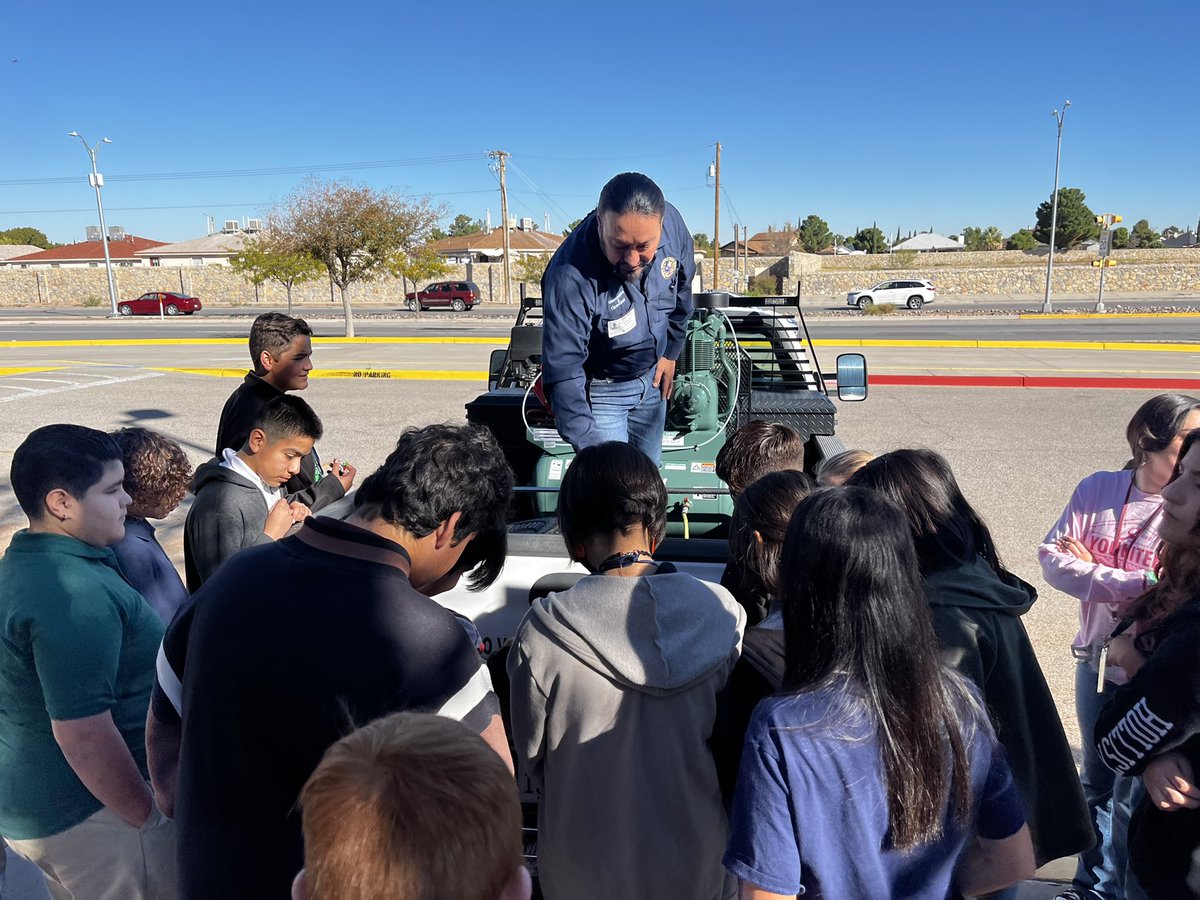 ASaucedo_MMS tweet media