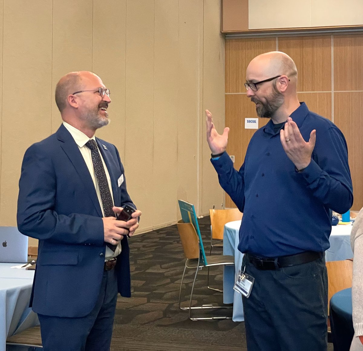 CEHHS_CSUSM's tweet photo. Jennifer Ostergren, CEHHS Dean, launched 2 successful FutureForward Collective Impact Forums, @csusm in partnership with the #instituteforthefuture. At the #FutureofHealthandWellnessForum, questions were posed about what our health will be like in the future. Robotic caretakers? https://t.co/rpOD143oFP