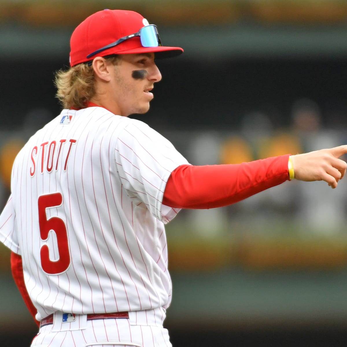 All I can say is What a total & complete CLASS ACT BRYSON STOTT is: 'Bryson Stott Gets NLCS Tickets for Phillies Fan Who Lost Dad to Cancer “Cancer is the worst thing on the planet. For [Geoff] to cheer us on all the way in California & honor his dad was pretty cool' STOTT🏆ROY