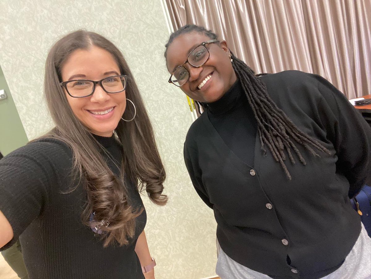 PLTucker3's tweet photo. We had a great time at the @longwoodu Graduate Fair this week meeting future Arlington Employees! @ApsTalent #apscareers #teacharlington https://t.co/mT6HLKsaj7