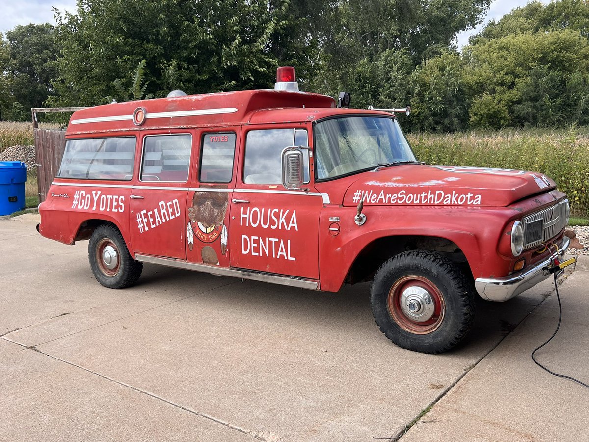 Randy Houska tweet media