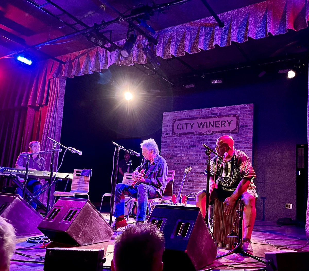 Happy 80th birthday to the great <a href="/ElvinBishop42/">Elvin Bishop</a> !!

#blues #bluesmusic #chicago #HappyBirthday