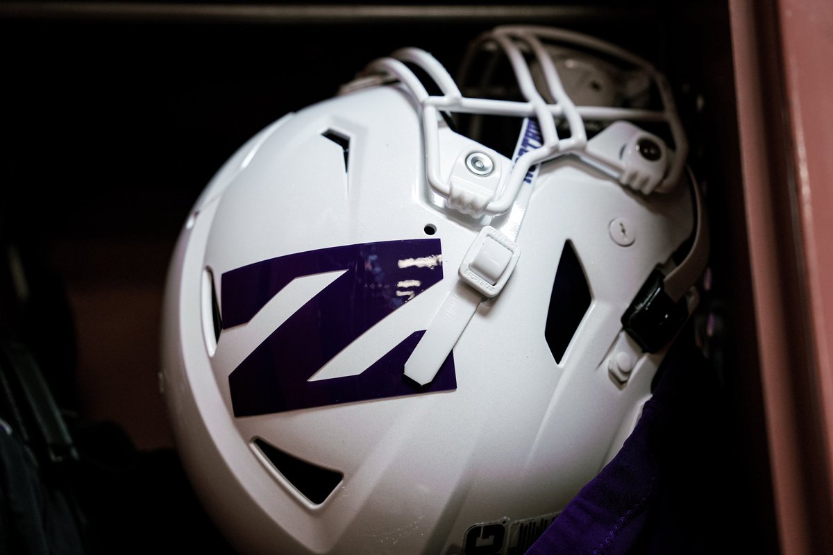 NUFBFamily's tweet photo. New combo debuts tomorrow 👀

⚪️⚪️🟣 https://t.co/xkSeZ1bxH8