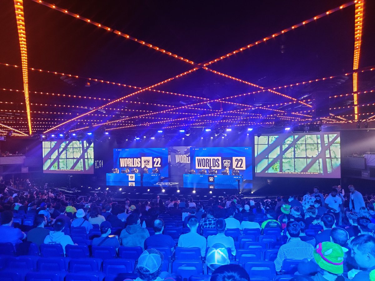Princess_Zyna's tweet photo. #Worlds2022 in NYC was so special. https://t.co/L4Zeu1p9BG