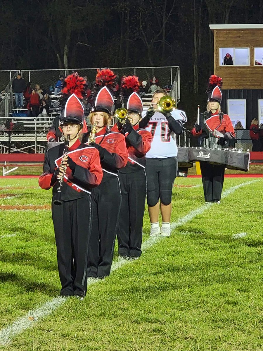 CVBand_Boosters's tweet photo. After a busy week at the Pumpkin Show, the CirclevilleTiger Band performs at the last regular season football game. Great job this week, we are proud of all your hard work.  🎶🥁🐾🎺🎵 https://t.co/dUzJ6FZFjK