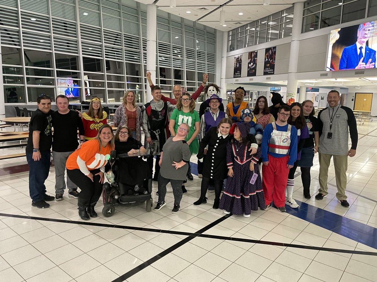 ryanmyers24's tweet photo. Having a blast at the Job Training and TIES Halloween Dance! The costumes are great! https://t.co/KMiSeopCY2