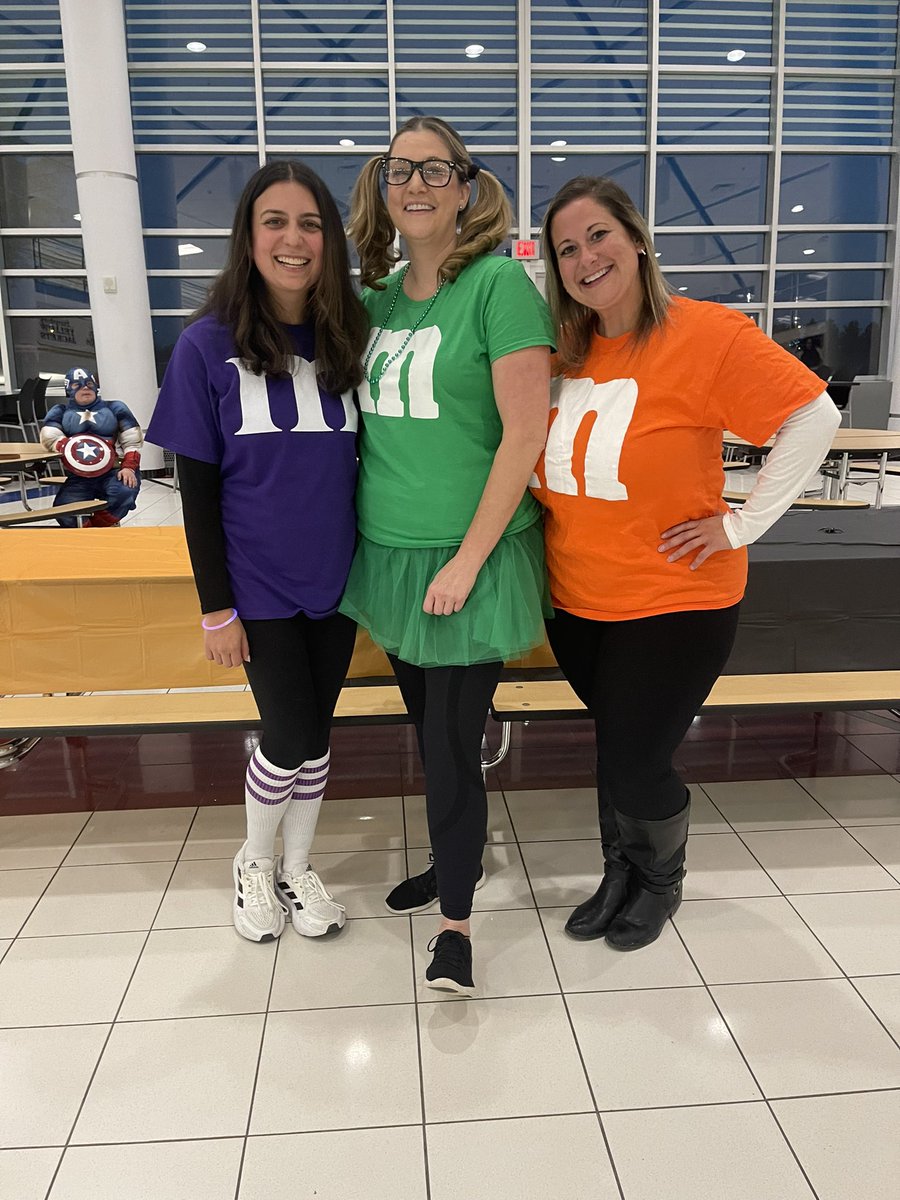 ryanmyers24's tweet photo. Having a blast at the Job Training and TIES Halloween Dance! The costumes are great! https://t.co/KMiSeopCY2