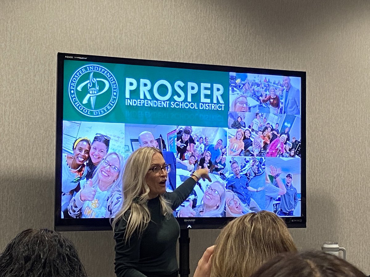 WaggWellness's tweet photo. @HolaMrsChurch and @AnnaTeachesMLLs CRUSHING the opening session @TFLA_Tweets (and doing a nice plug for @ProsperISD too!💚) @ProsperWL #professionaldevelopment #continuouslearning #education https://t.co/p10i6zooOh