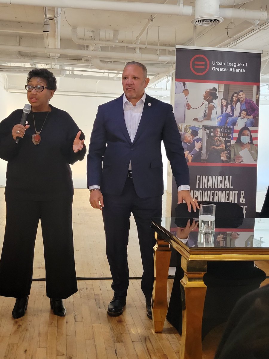mooreforatlanta's tweet photo. Great Luncheon sponsored by the Atlanta Urban League. National President, Marc Morial was in attendance along with reps from several organizations working hard to Get Out The Vote. Polls are open for Early Voting. #AtlantaVote https://t.co/w37aV67Q1k