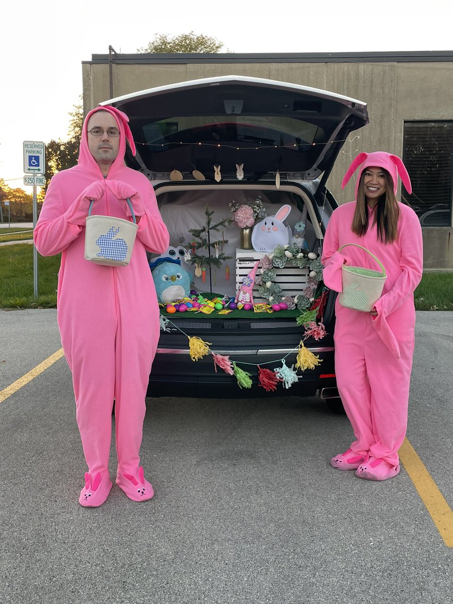 IndianTrail_PTA's tweet photo. The IT Trunk or Treat had a great turnout and perfect weather! Thanks to all who hosted a trunk! So much creativity! https://t.co/HEtQkejXWf