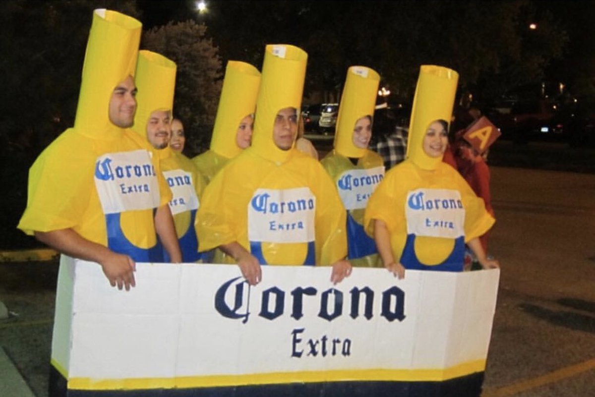 gio__palace's tweet image. Me and gang for Halloween