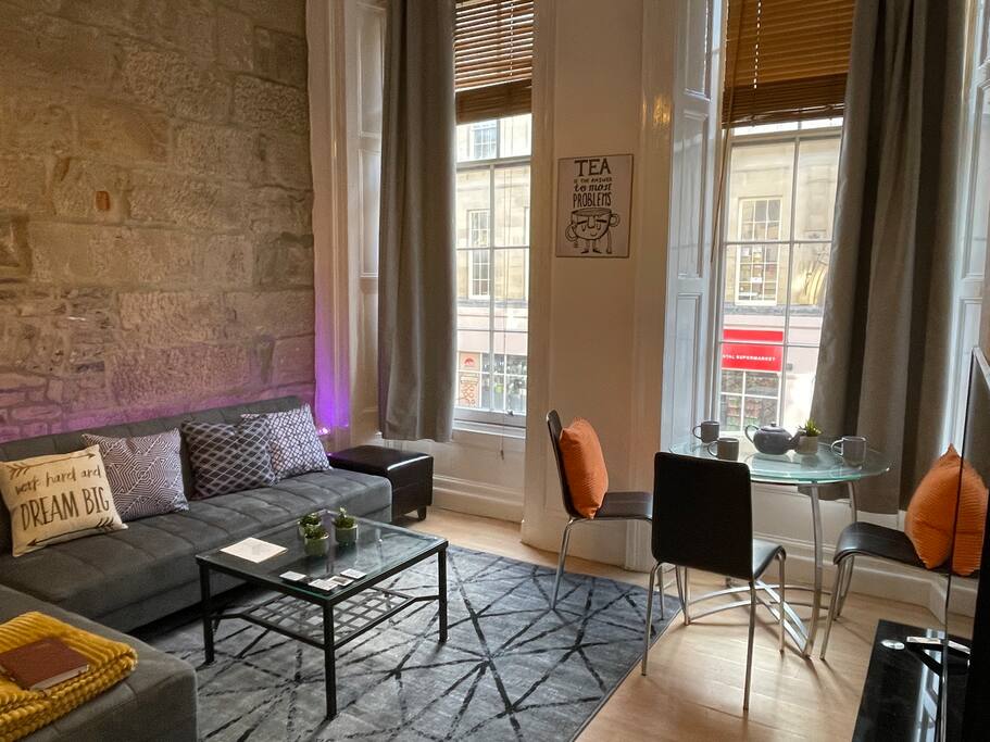 DtravelDAO's tweet photo. HNFC | Flats  is now powering their listings in Tyne and Wear United Kingdom using #Dtravel.

Book a #directstay in close proximity to #Newcastle with #crypto and pay zero fees ⬇️ ⬇️ ⬇️

https://t.co/8YacqlBGia https://t.co/taUyKdYBhe