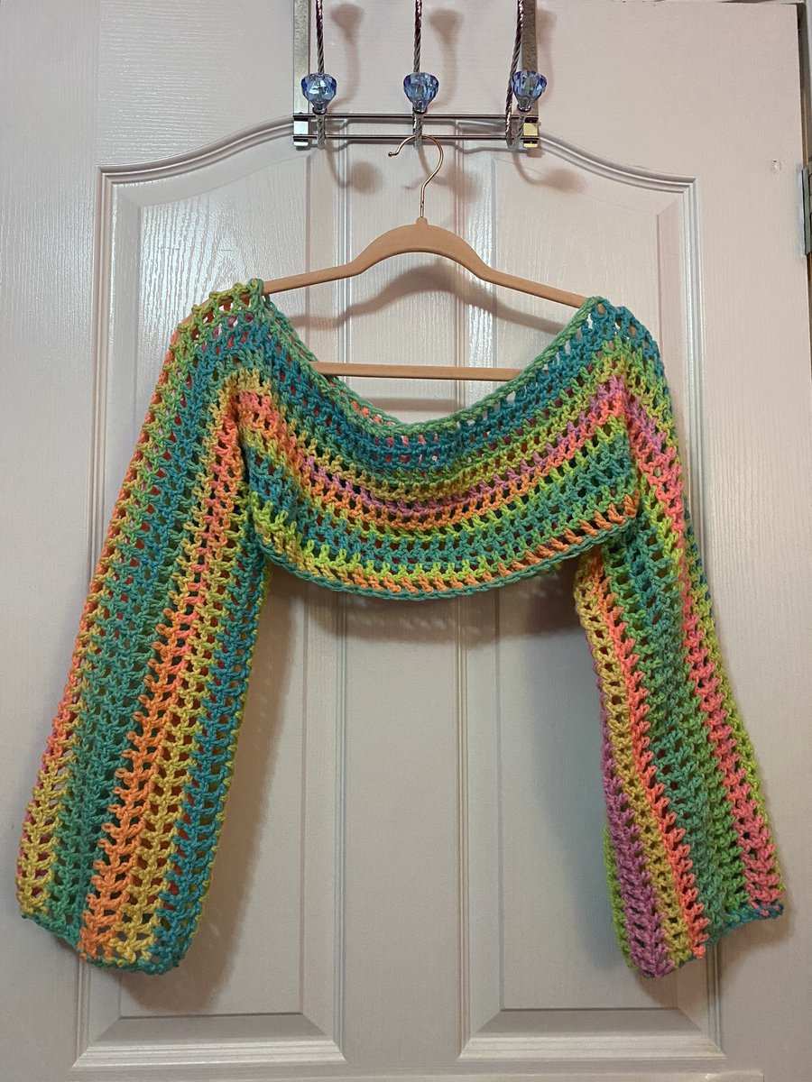 knottytings's tweet photo. Oh, hey! I’m Liyah…and I crochet stuff. 

Like my work?! You can support me here: 

🧶: https://t.co/AQ9G53IklI 
Ko-fi: https://t.co/xEl8lG4yt3
CashApp: $KnottyTings https://t.co/fV4SxwOpn9