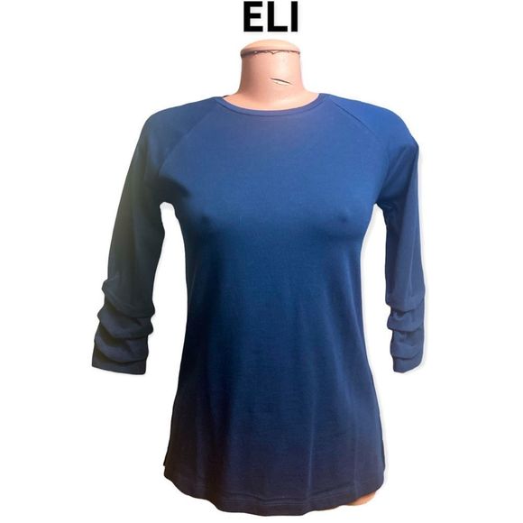 candi_irvin's tweet photo. So good I had to share! Check out all the items I'm loving on @Poshmarkapp #poshmark #fashion #style #shopmycloset #designersoriginals #eli: https://t.co/HuQaaSqbOO https://t.co/cMm0Yn8BXj