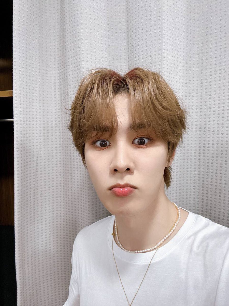 NCTBBLUPDT's tweet photo. #kun bubble https://t.co/cshDIgaQVi