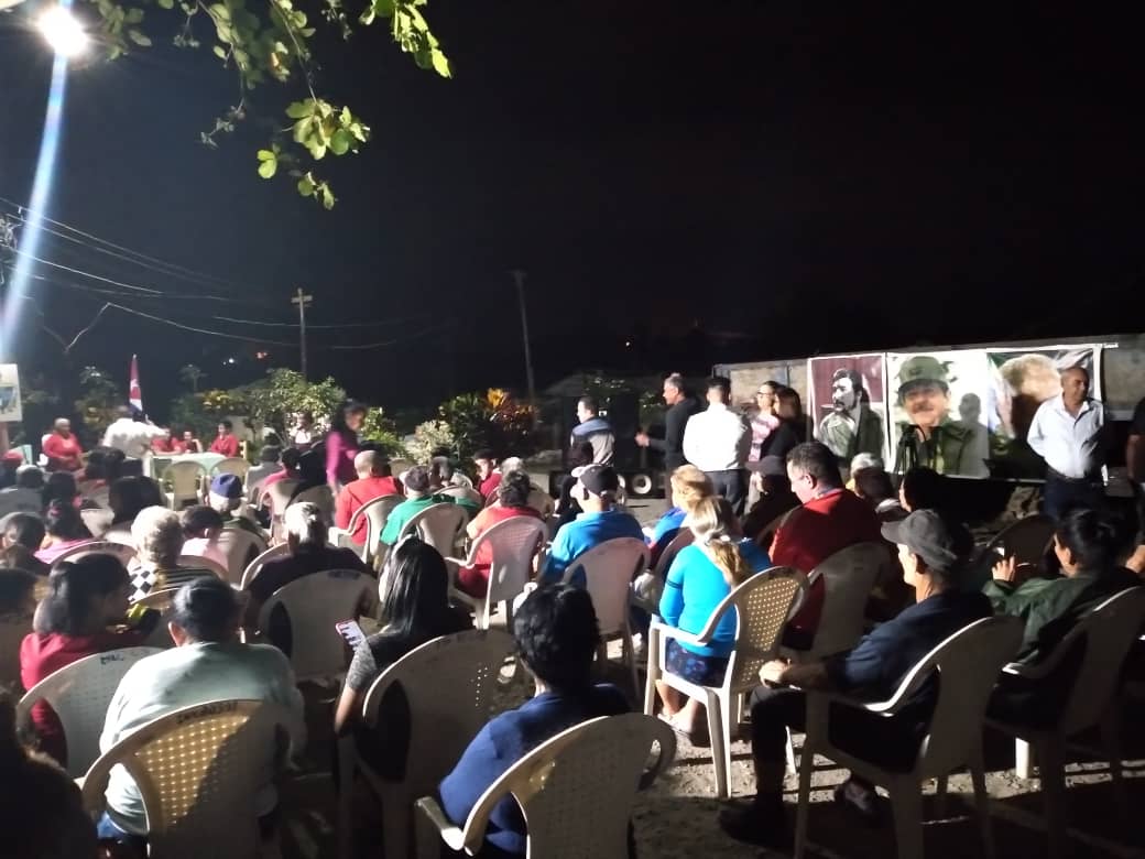 Asamblea de Nominación de Candidatos a Asamblea Municipal del Poder Popular en  Circunscripción 54 en Consejo Popular Sakenaf_Caracatey en #SantaClara 
#CubaVive