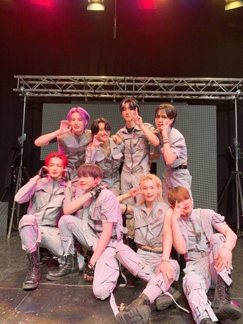 elast_pr's tweet photo. E’last en su concierto de Chile en la noche de hoy ❤️ -🦊

#ElastinChile https://t.co/jQv7uwuAkH