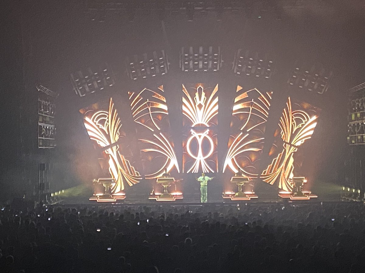 rachel !! 🌿 tweet media