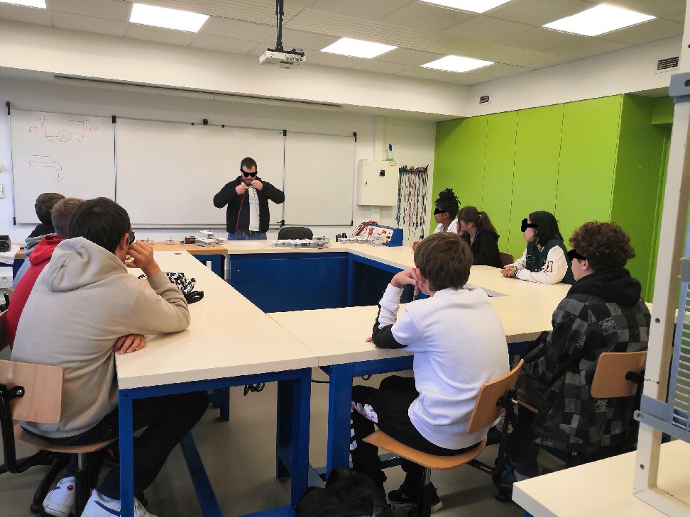 Clg Alice Mosnier tweet media