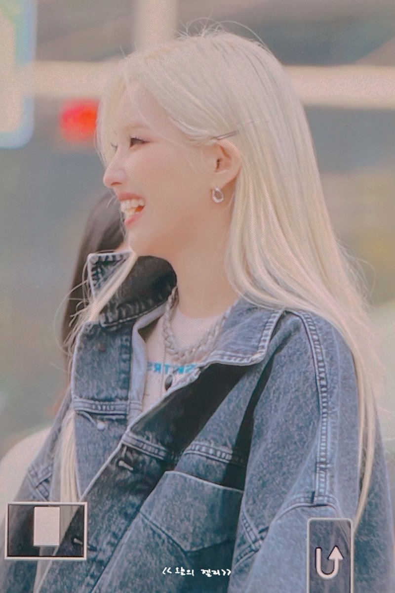 SY_JELLY0826's tweet photo. 221022 프리뷰

☀️✨

#소연 #전소연 #soyeon
#아이들 #여자아이들  #GIDLE  #여우호랑이
#소연아잘자 #오늘의젤리 https://t.co/VSWU2vSnem