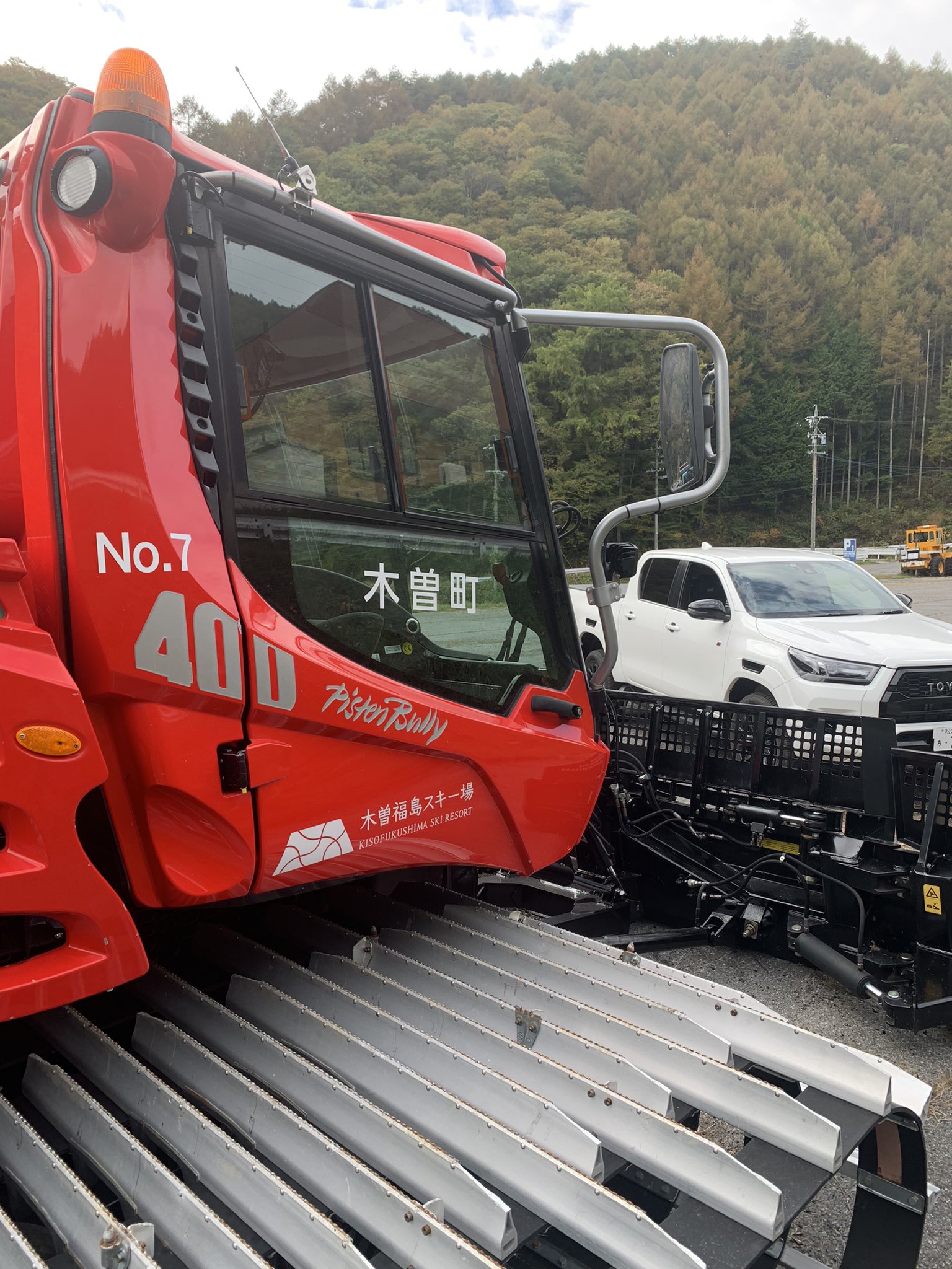 激レア！非売品！PistenBullyピステンブーリー圧雪車　説明書歴代3機種！ SALE】PistenBully ピステンブーリー 圧雪車まとめてセット！