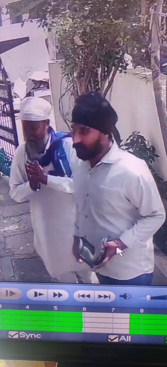 mayurisolanki06's tweet photo. Two sardar ji in the name of prachin langar shri gurunanak annchettar bhandar are collecting money from people in nandanvan colony in the name of Waheguru.They are doing fraud here. I request  @AbadCityPolice @TOIAurangabad @spabdr  to take some action here. https://t.co/JAvM6YphVa