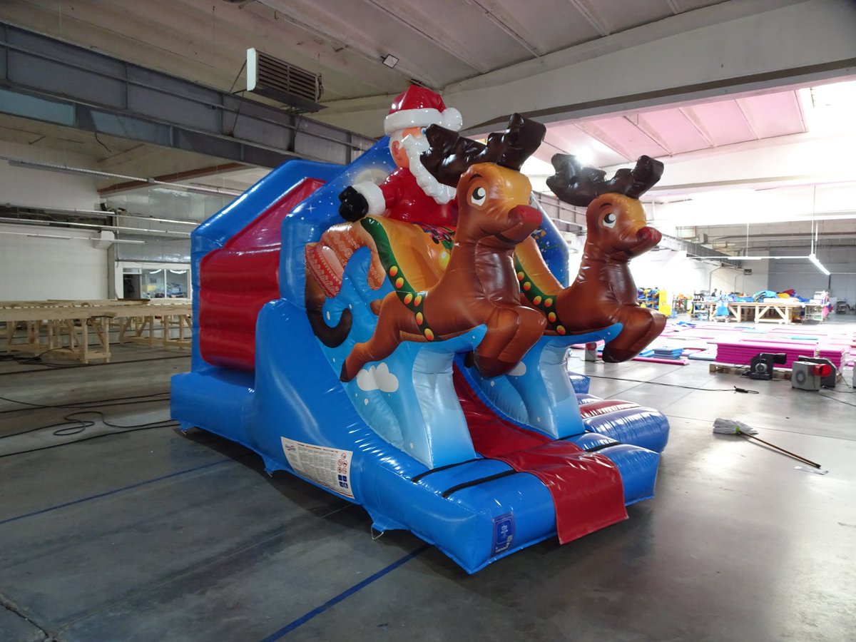 Partytimedurham's tweet photo. #Christmas #DURHAM #bouncycastle

https://t.co/QvCxeWIkmd https://t.co/H3f5qxGY6E