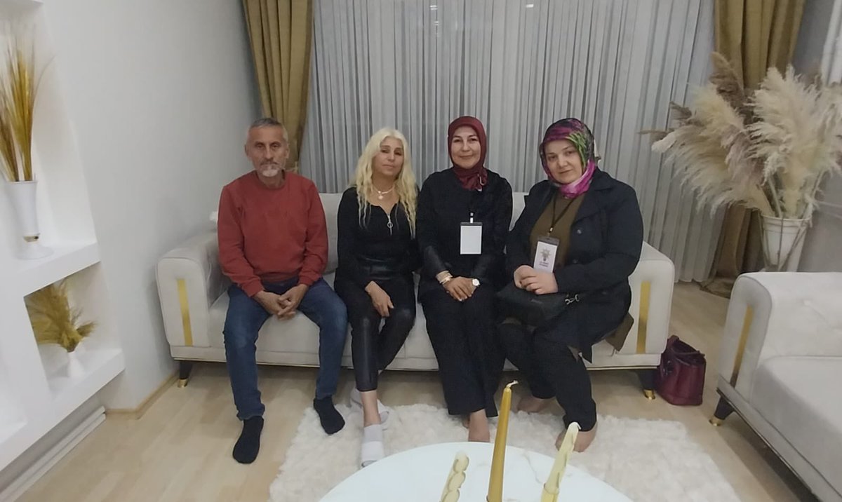 📍 Kurtuluş ￼ Mahallesi 

Yönetim Kurulu Üyelerimiz, Üye Ziyaretleri kapsamında Kurtuluş Mahallesi’nde ziyaretlerde bulundular.
Partimize  gönül veren dava arkadaşlarımıza Cumhurbaşkanımız  
Sayın Recep  Tayyip Erdoğan ‘ ın selamlarını ilettiler.
#AkKadınEskişehir
<a href="/AKKADINGM/">AK Parti Kadın Kolları</a>