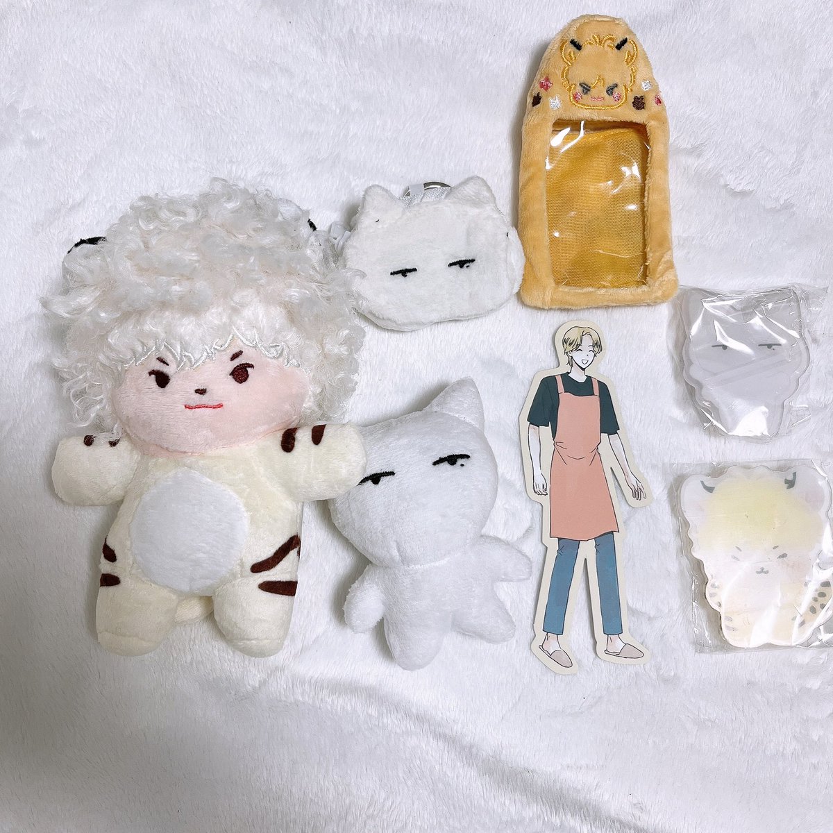 왕 귀여운 흐앵구 우징캣…넘귀여워서 깨물뻔🥹🥹잘받았어용 너무너무 귀여워요ㅠㅠㅠ🐯🐯<a href="/tigerandcat17/">흐앵구와우징캣</a>