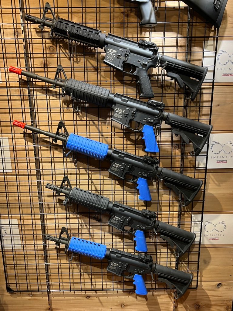 systema_ceo's tweet photo. 本日よりMOVEにて
「わずかですが全て販売します」
#move #milstandard #ptw
#rare #militarystandard #systema https://t.co/6fvUNw5Fzq