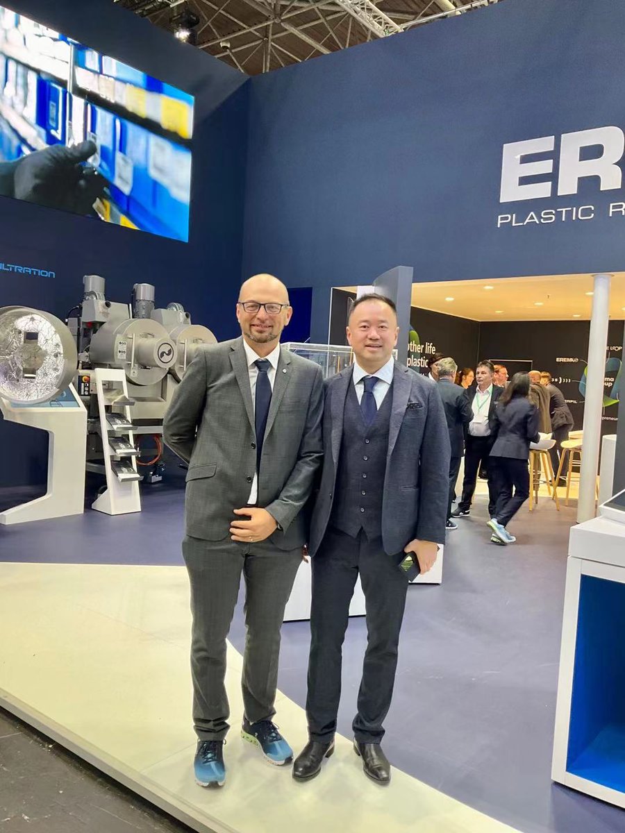IntcoPlastics's tweet photo. Mr Frank Liu, the Chairman of @IntcoPlastic, is attending #K2022 , and having an interview with the reporters, that is the largest plastics show in Düsseldorf, Germany.
#IntcoPlastic #K2022 #tradefair #event #packagingsolutions #foodpackagingsolution #beverageindustry #B2B https://t.co/cbrjQyPuHH