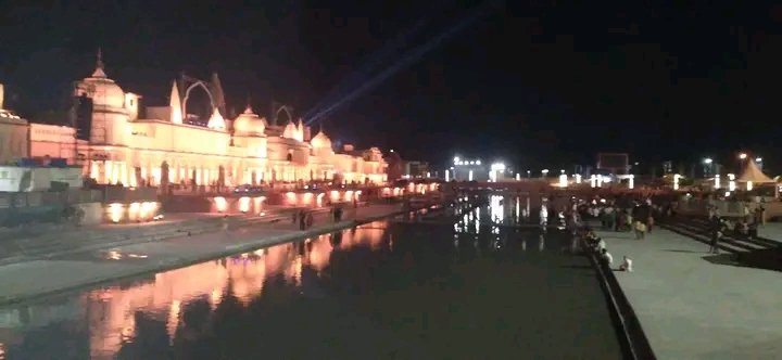 TheLoafer3's tweet photo. #JaiShreeRaam  #HappyDiwali 
अयोध्या के इस पावन धरती पर आप सभी सादर आमंत्रित हैं।।
#AyodhyaDeepotsav2022 #unemployment https://t.co/plnm7wQ3D9