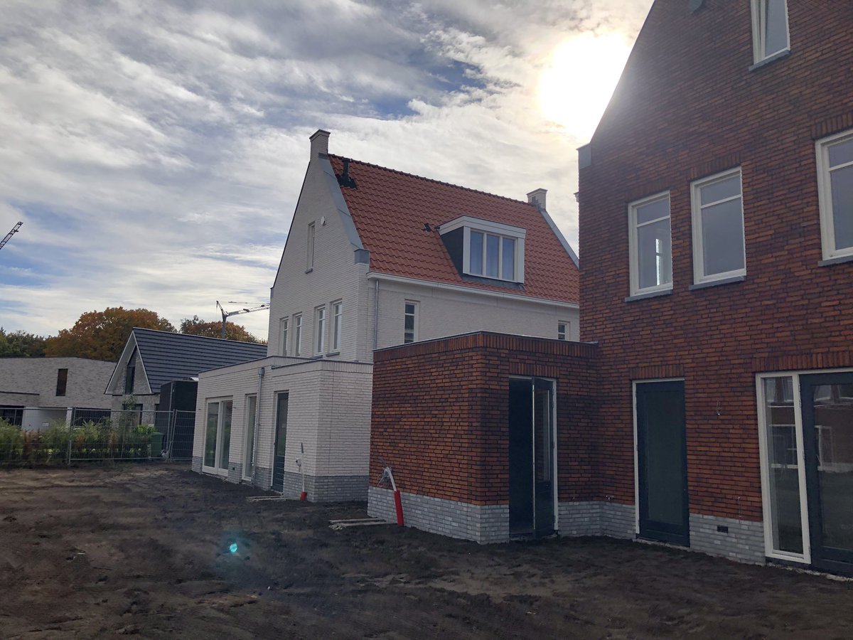 <a href="/BouwmijJanssen/">Bouwmij Janssen</a> 58 woningen Annahaeghe, het einde nadert. Nog 5 woningen opleveren en dan is het plan klaar. Super eind resultaat. 👌