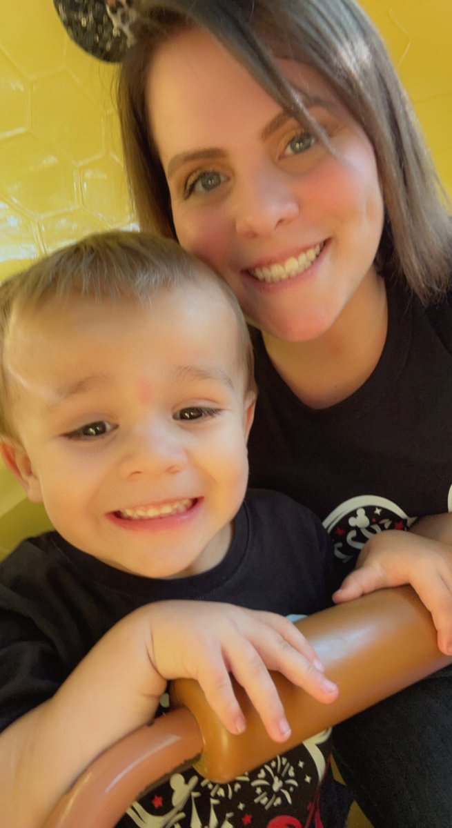 RashellShell25's tweet image. Happiest place on earth they say 🥰