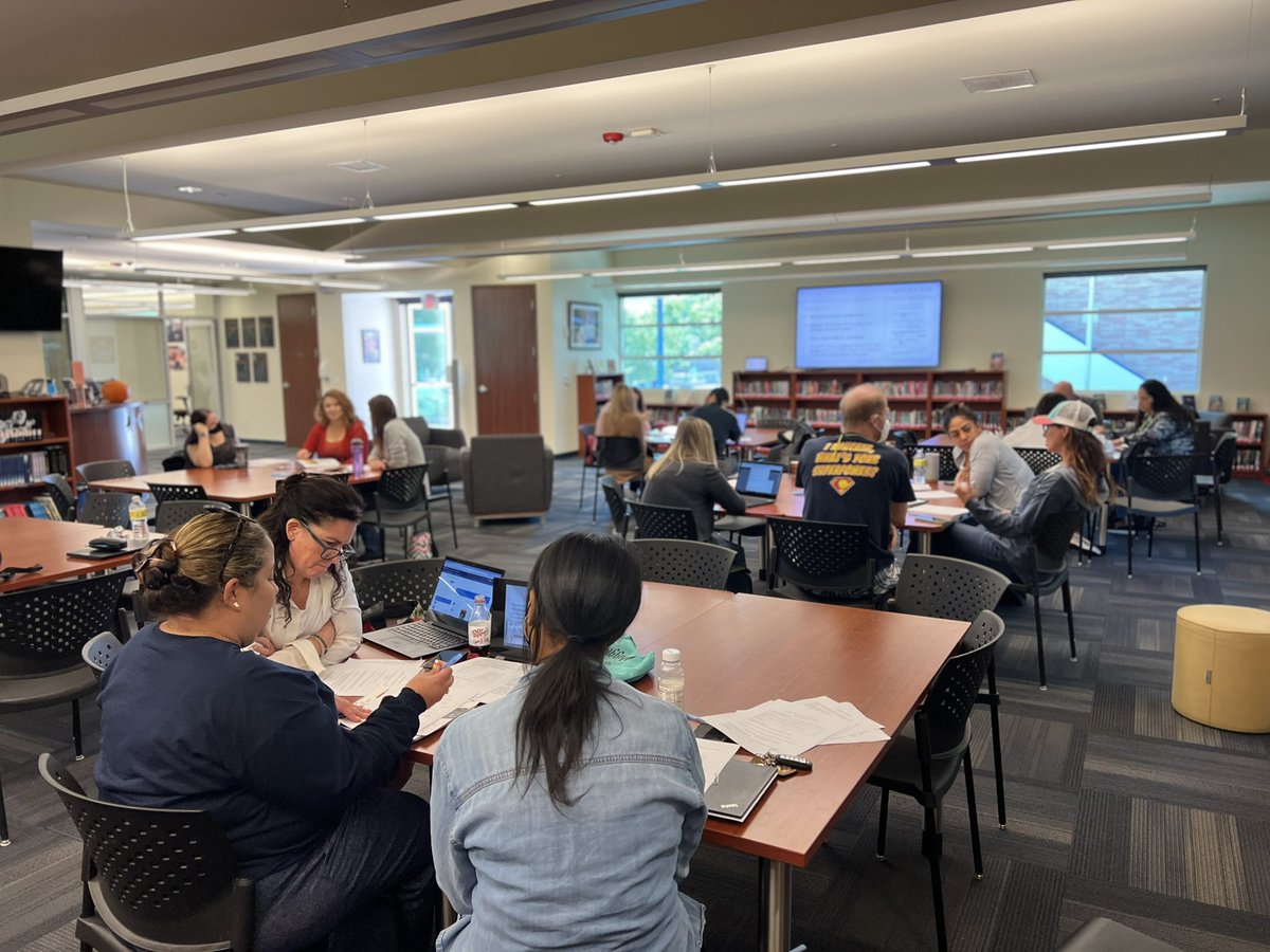 An exciting day connecting around wellness and student engagement with an absolutely beautiful community! #challengesuccess <a href="/ChaminadeCCP/">ChaminadeCollegePrep</a>