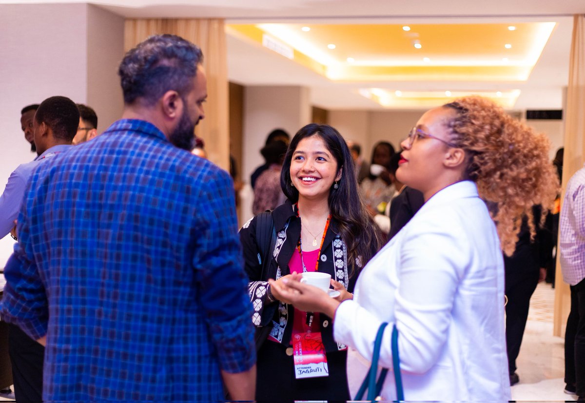 Mercyndungur97's tweet photo. 🥂 to more partnerships
@HSV_Africa @kaimollel @Cobyi
#PotentialUnleashed22 #PotentialUnleashedTZ https://t.co/Cz8j75N8fT