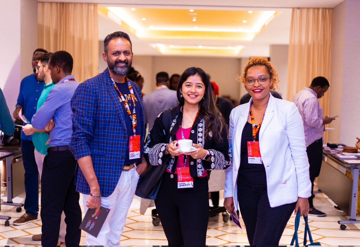 Mercyndungur97's tweet photo. 🥂 to more partnerships
@HSV_Africa @kaimollel @Cobyi
#PotentialUnleashed22 #PotentialUnleashedTZ https://t.co/Cz8j75N8fT