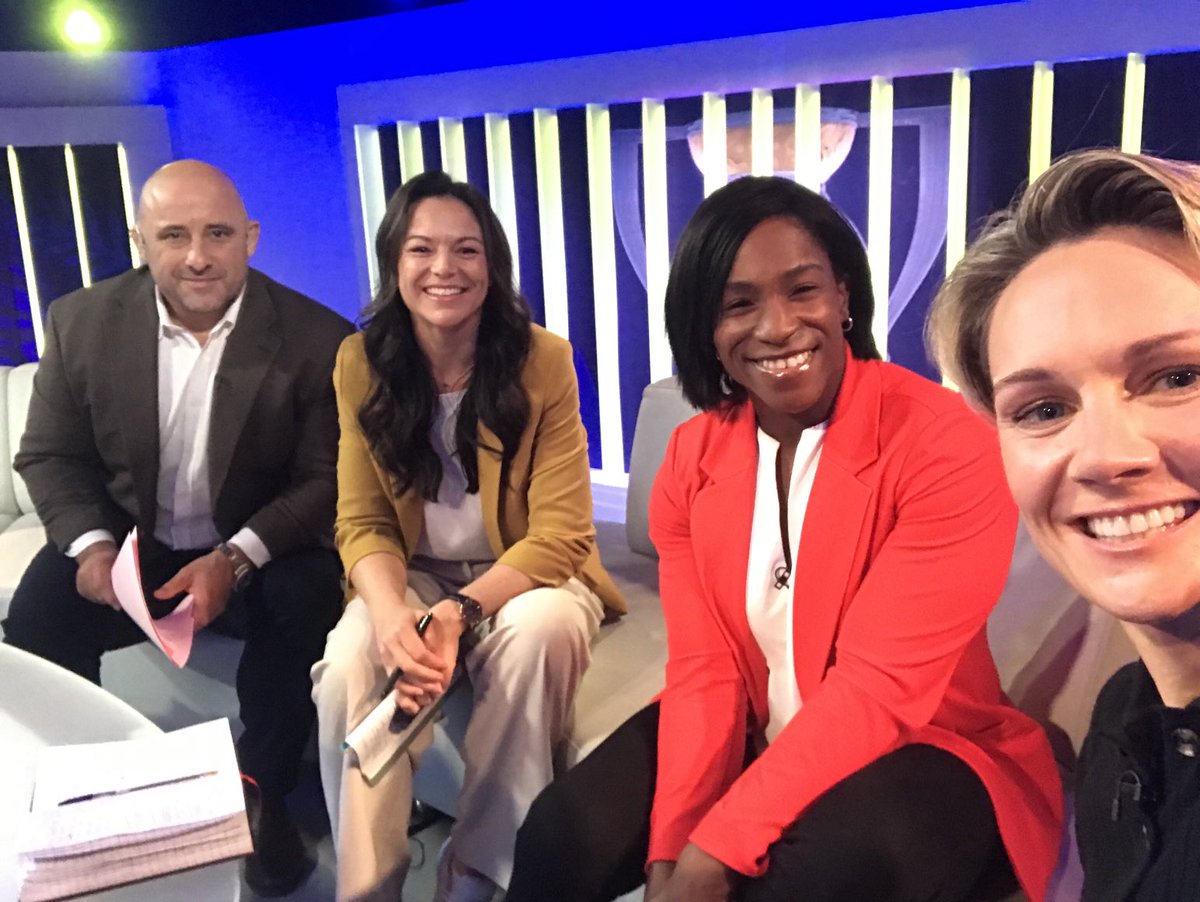 All smiles in the <a href="/ITV/">ITV</a> studio! 😁
Join us now for #AUSvWAL followed by #NZLvSCO at 4.30am. 
#RWC2021