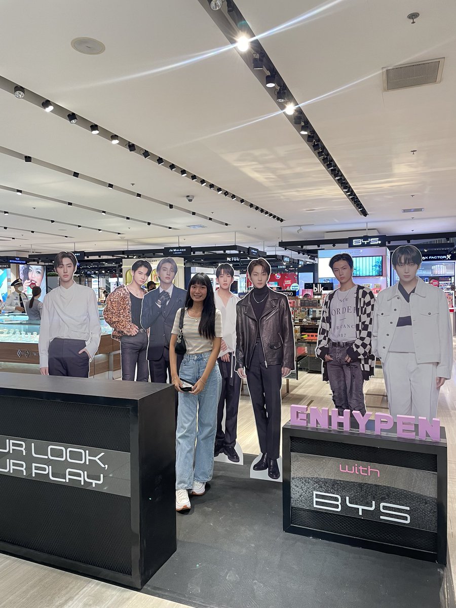 philconcerts's tweet photo. ENHYPEN standees for @byscosmetics_ph are up! Have you spotted them? 😉

#ENHYPENWITHBYSPH @WilbrosLive 

 https://t.co/bVtzCo3Ha5