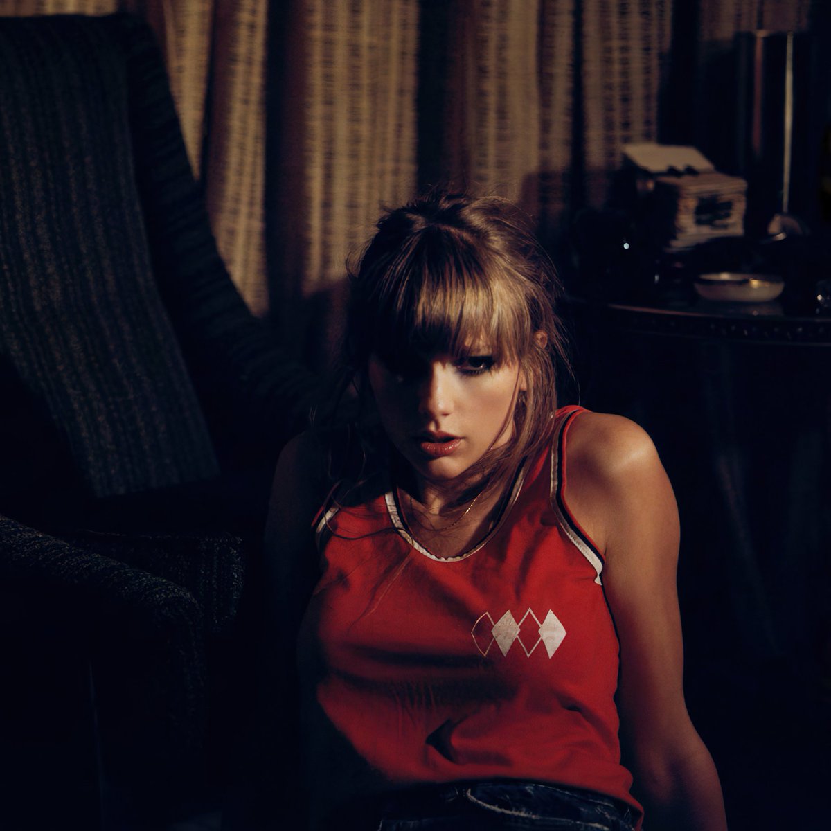 hourlyswift's tweet photo. https://t.co/kEEdaw7Cw2